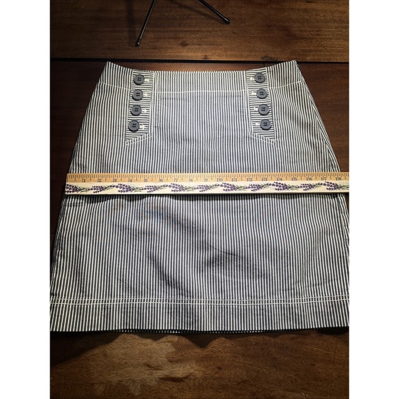 Talbots womens skirt blue and white stripe buttons in front lined. Sz 4 Petite - Picture 10 of 13